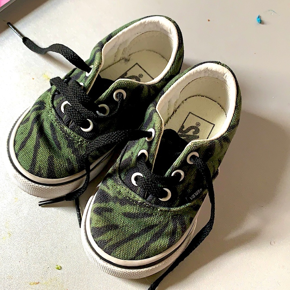 Baby Boys Vans - Size 5